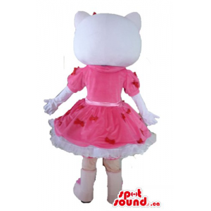 Hello Kitty en un vestido...
