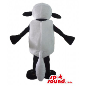 Mascote branco e preto...