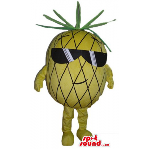 Ananas fruta en gafas de...