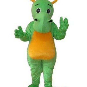 Mascotte du jour chez SPOTSOUND: Mascotte de dragon en peluche de couleur verte et jaune . Découvrez les mascottes @spotsound_mascots #mascotte #mascottes #marketing #costume #spotsound #personalisé #streetmarketing #guerillamarketing #publicité . Lien: https://www.spotsound.fr/fr/3672-mascotte-de-dragon-en-peluche-de-couleur-verte-et-jaune.html